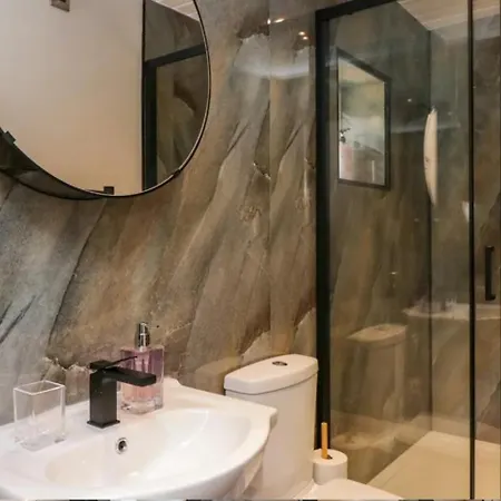 The Drey By Blake View Holidays, A Peaceful Boutique Retreat, 3 Miles From Ennerdale- Small Twin Or King Bed Available Apartment *