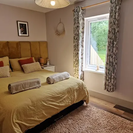 The Drey By Blake View Holidays, A Peaceful Boutique Retreat, 3 Miles From Ennerdale- Small Twin Or King Bed Available Apartment *
